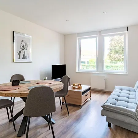 アパート Gemuetlich 1 *